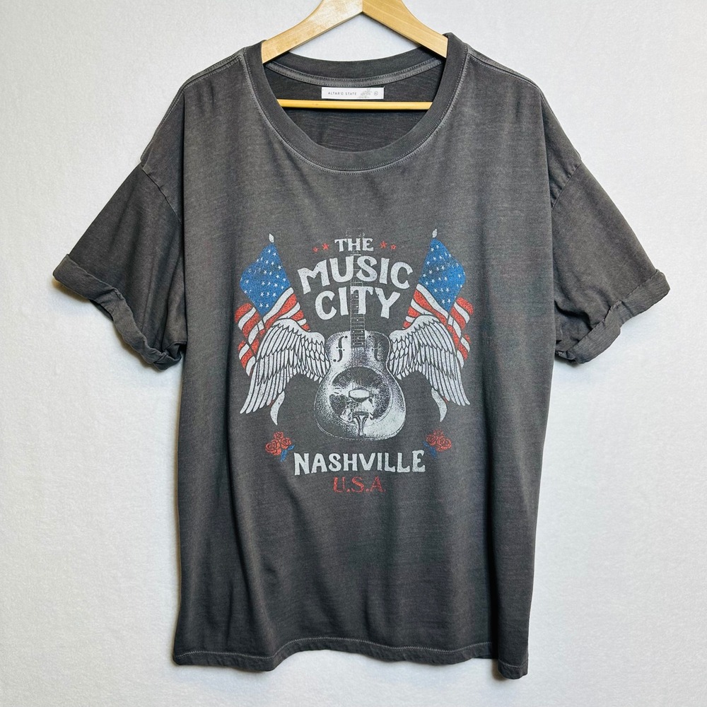 Altar'd State Graphic Tee Women XL Gray Nashville Music City Winged Guitar Shirt